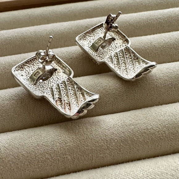 Vintage 925 Sterling Silver Earrings with 925 Backs - Picture 9 of 16